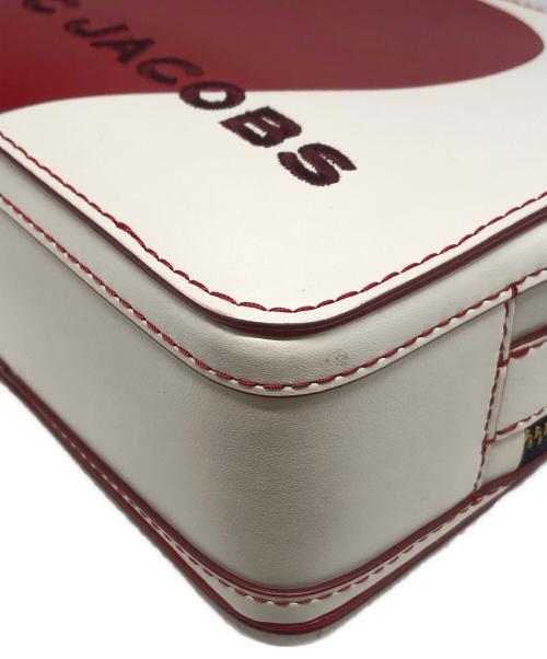 MARC JACOBS（マークジェイコブズ）MARC JACOBS (マークジェイコブズ) 2WAYショルダーバッグ ホワイト×レッドの古着・服飾アイテム