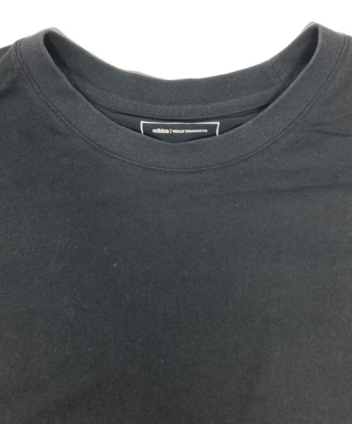 Y-3（ワイスリー）Y-3 (ワイスリー) GRAPHIC SHORT SLEEVE TEE/JN4879 ブラック サイズ:XL/TGの古着・服飾アイテム