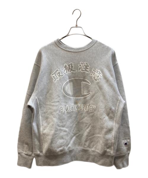 Champion REVERSE WEAVE（チャンピオン リバース ウィーブ）Champion REVERSE WEAVE (チャンピオン リバース ウィーブ) THE BLACK EYE PATCH (ブラックアイパッチ) クルーネックスウェット グレー サイズ:Lの古着・服飾アイテム