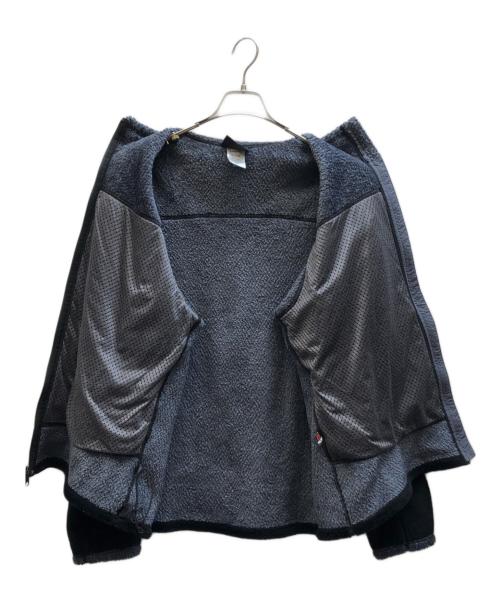 Patagonia（パタゴニア）Patagonia (パタゴニア) レギュレーターR4 フリースジャケット ブラック サイズ:Lの古着・服飾アイテム