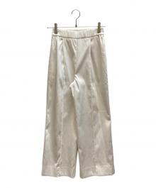 YORI（ヨリ）の古着「ノンアイロンワイドパンツ」｜ホワイト