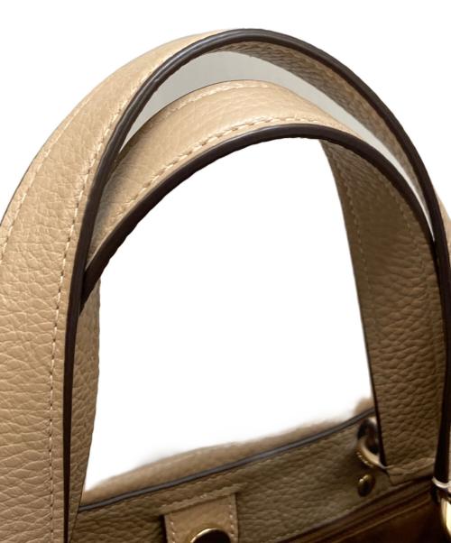 COACH（コーチ）COACH (コーチ) デンプシー キャリーオール ウィズ パッチハンドバック&サッチェル ベージュの古着・服飾アイテム