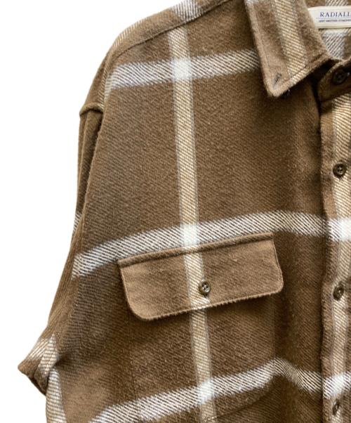 RADIALL（ラディアル）RADIALL (ラディアル) ネルシャツ ブラウン サイズ:Mの古着・服飾アイテム