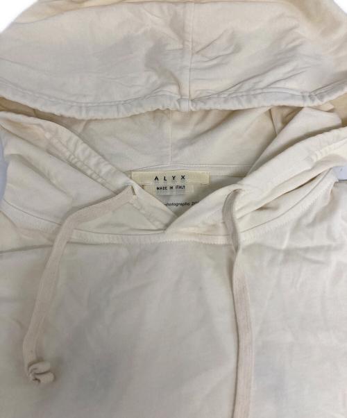 ALYX（アリクス）ALYX (アリクス) プルオーバーパーカー アイボリー サイズ:Sの古着・服飾アイテム
