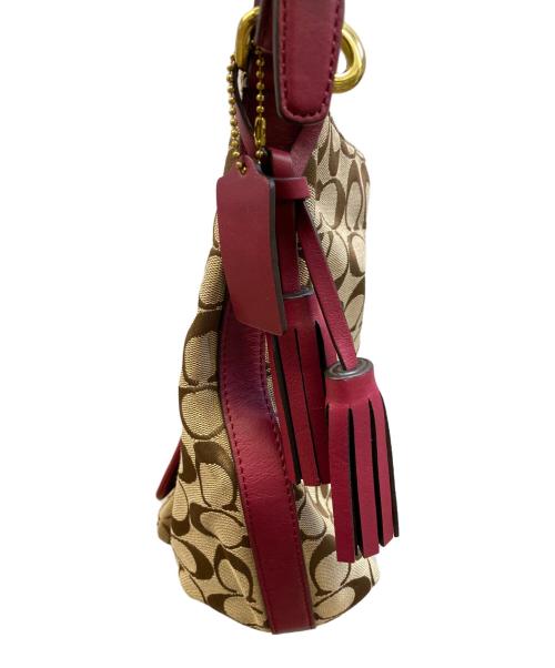 COACH（コーチ）COACH (コーチ) レガシー コートニー ホーボー ベージュ 未使用品の古着・服飾アイテム