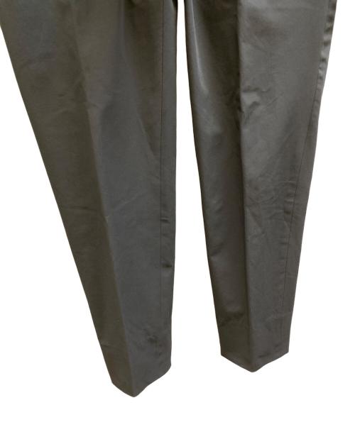 PT TORINO（ピーティートリノ）PT TORINO (ピーティートリノ) Active LAMDA スーパーストレッチナイロンテーパードパンツ グレー サイズ:46の古着・服飾アイテム