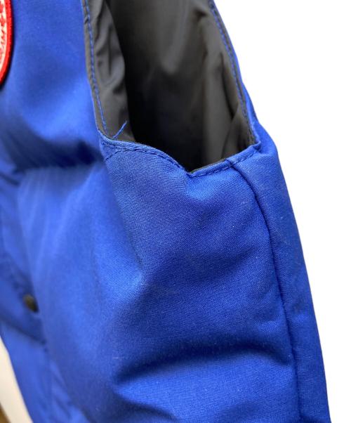 CANADA GOOSE（カナダグース）CANADA GOOSE (カナダグース) GARSON VEST ブルー サイズ:XSの古着・服飾アイテム