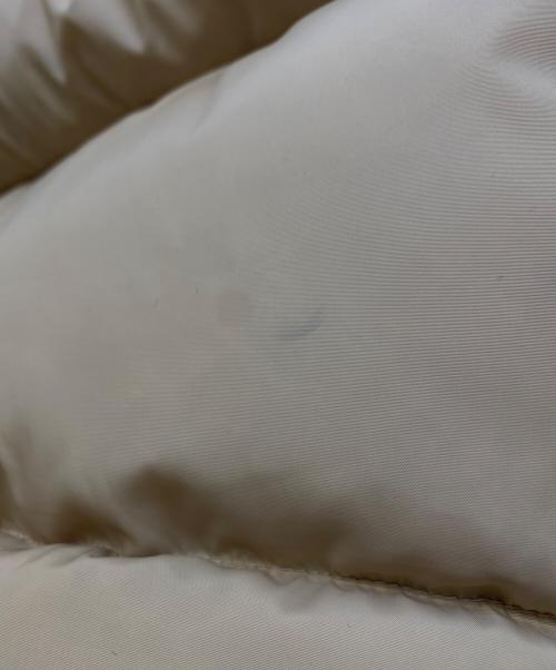 BEAMS（ビームス）BEAMS (ビームス) RockyMountainFeatherBed (ロッキーマウンテンフェザーベッド) ダウンベスト ベージュ サイズ:36の古着・服飾アイテム