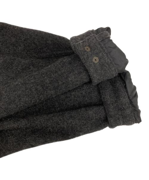 COMME des GARCONS HOMME（コムデギャルソン オム）COMME des GARCONS HOMME (コムデギャルソン オム) ミリタリージャケット グレー サイズ:Sの古着・服飾アイテム