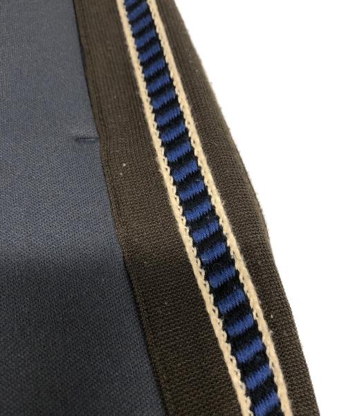 SASQUATCHfabrix.（サスクワッチファブリックス）SASQUATCHfabrix. (サスクワッチファブリックス) FLARE SILHOUETTE TRACK PANTS グレー サイズ:Lの古着・服飾アイテム