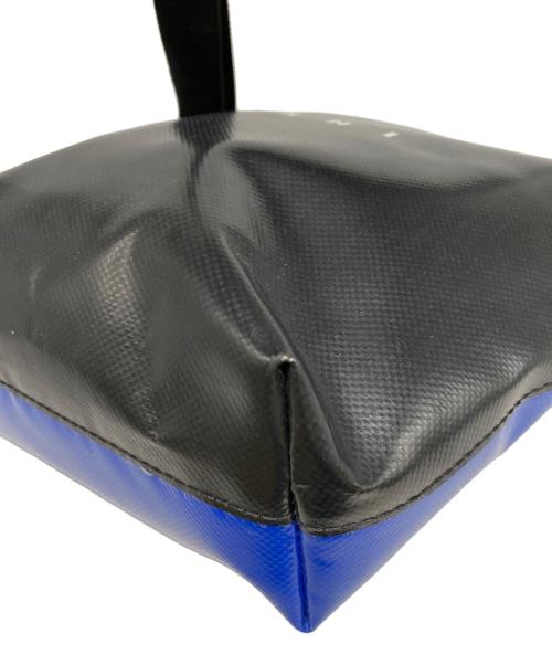 MARNI（マルニ）MARNI (マルニ) PVCショルダーバッグ ブラックブルーの古着・服飾アイテム