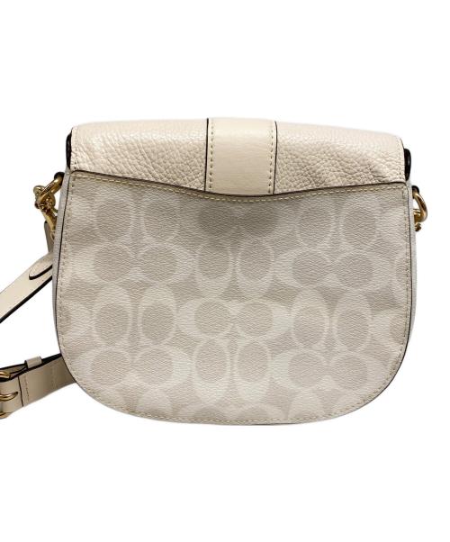 COACH（コーチ）COACH (コーチ) シグネチャーキャンバス ショルダーバッグ アイボリーの古着・服飾アイテム