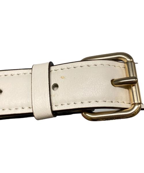 COACH（コーチ）COACH (コーチ) シグネチャーキャンバス ショルダーバッグ アイボリーの古着・服飾アイテム