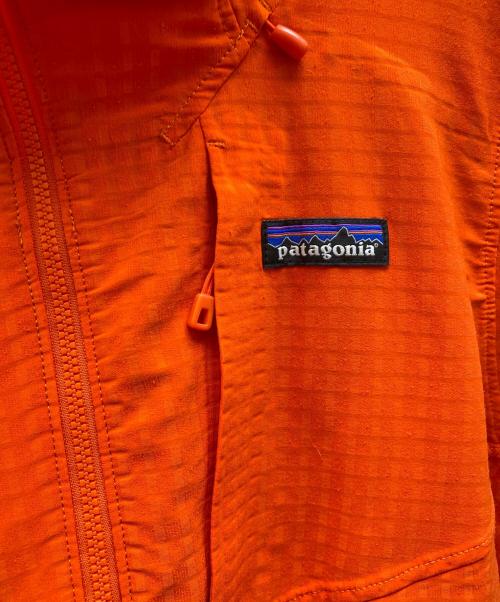 Patagonia（パタゴニア）Patagonia (パタゴニア) テックフェイスフーディー オレンジ サイズ:Sの古着・服飾アイテム