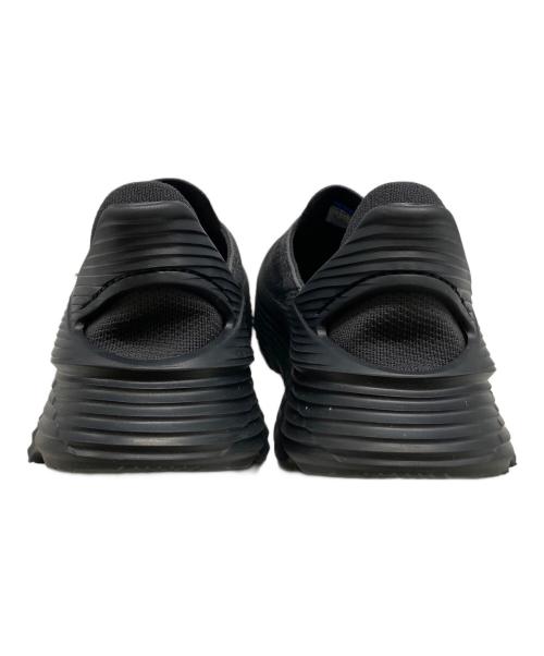 HOKA（ホカ）HOKA (ホカ) RESTORE TC ブラック サイズ:JPN 28の古着・服飾アイテム