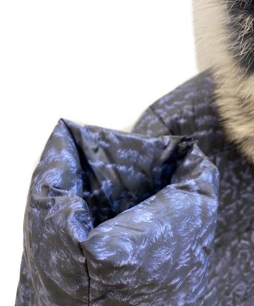 BALMAIN（バルマン）BALMAIN (バルマン) 総柄ダウンコート ブルー サイズ:Mの古着・服飾アイテム