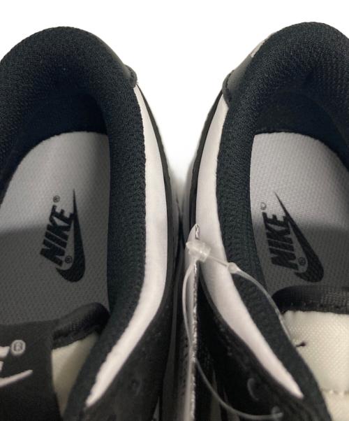 NIKE（ナイキ）NIKE (ナイキ) ダンク ロー ブラック×ホワイト サイズ:23.5 未使用品の古着・服飾アイテム