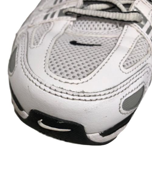 NIKE（ナイキ）NIKE (ナイキ) ローカットスニーカー ホワイト サイズ:26.5㎝の古着・服飾アイテム