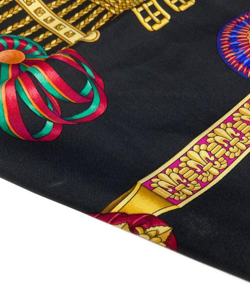 HERMES（エルメス）HERMES (エルメス) 馬のリボンシルクスカーフ ブラックの古着・服飾アイテム