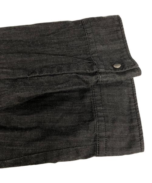 ATTACHMENT（アタッチメント）ATTACHMENT (アタッチメント) ワンウォッシュ5.5ozムラ糸デニムバンドカラーL/Sシャツ グレー サイズ:2の古着・服飾アイテム