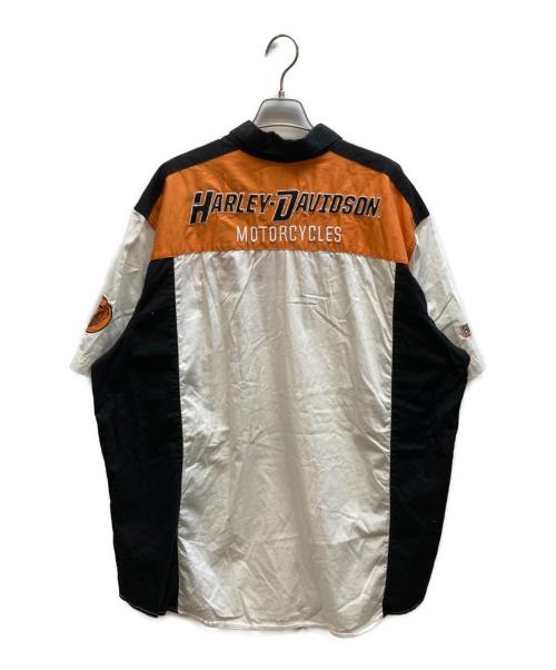 HARLEY-DAVIDSON（ハーレーダビッドソン）HARLEY-DAVIDSON (ハーレーダビッドソン) S/S刺繍ロゴシャツ オレンジ サイズ:2XLの古着・服飾アイテム