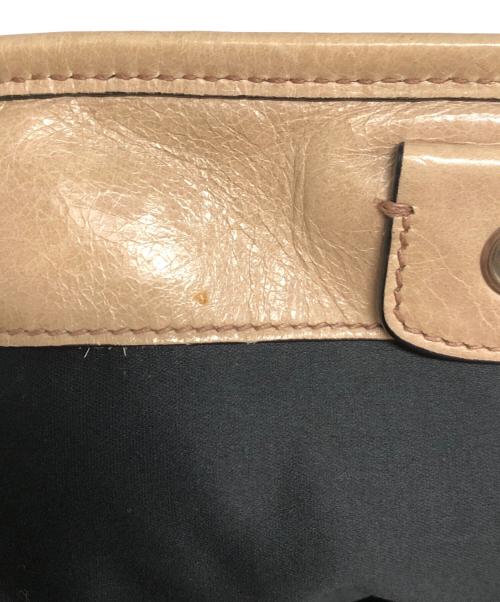 MIU MIU（ミュウミュウ）MIU MIU (ミュウミュウ) VITELLO LUX 2WAYショルダーバッグ ベージュの古着・服飾アイテム