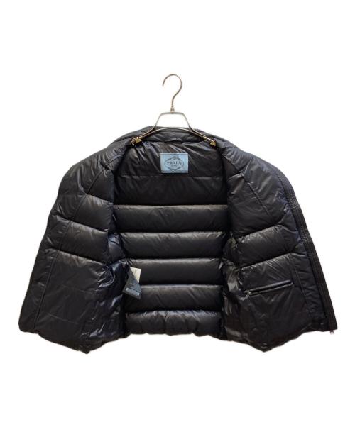 PRADA（プラダ）PRADA (プラダ) トライアングルロゴダウンベスト ブラック サイズ:42の古着・服飾アイテム
