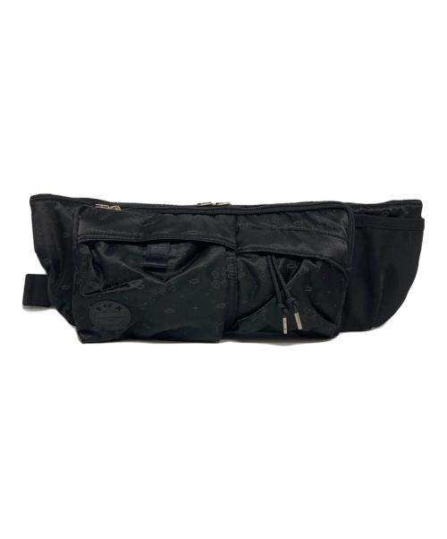 POTR（ピー・オー・ティー・アール）POTR (ピー・オー・ティー・アール) MONOGRAM WSIST BAG ブラックの古着・服飾アイテム