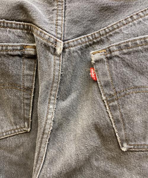 LEVI'S（リーバイス）LEVI'S (リーバイス) 90's 501先染めデニムパンツ グレー サイズ:W33の古着・服飾アイテム