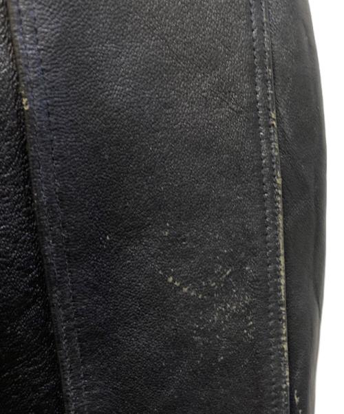 pellepelle（ペレペレ）pellepelle (ペレペレ) バック刺繍レザーブルゾン ブラック サイズ:48の古着・服飾アイテム