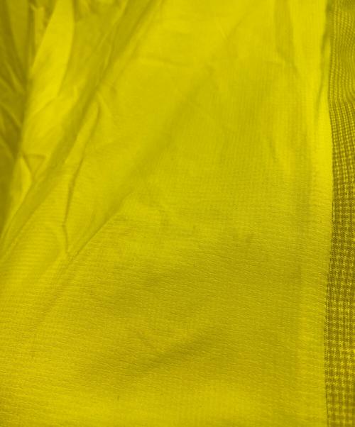 ARC'TERYX（アークテリクス）ARC'TERYX (アークテリクス) ATOM AR HOODY イエロー サイズ:Sの古着・服飾アイテム