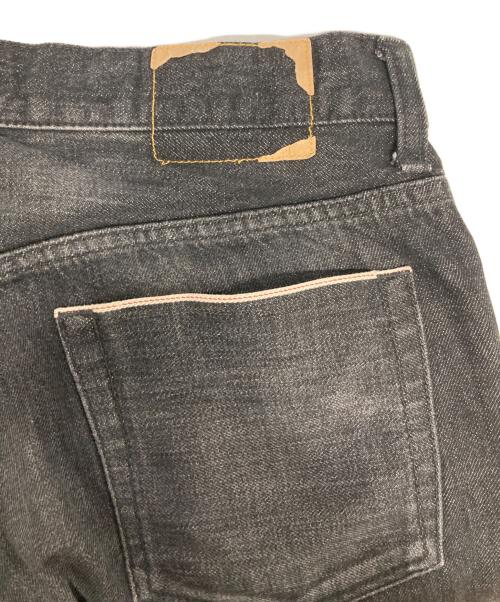 uniform experiment（ユニフォームエクスペリメント）uniform experiment (ユニフォームエクスペリメント) DAMAGED DENIM TAPERED-FIT JEANS グレー サイズ:1の古着・服飾アイテム