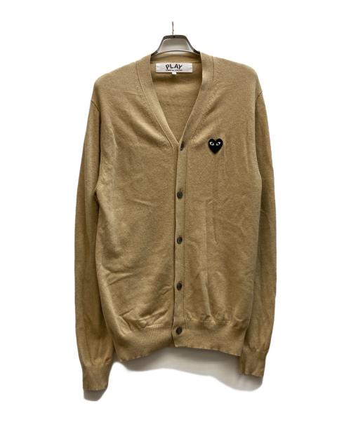 PLAY COMME des GARCONS（プレイコムデギャルソン）PLAY COMME des GARCONS (プレイコムデギャルソン) V-Neck Cardigan ベージュ サイズ:Lの古着・服飾アイテム