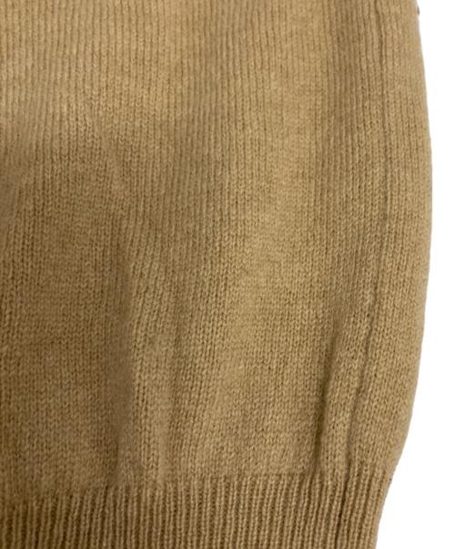 PLAY COMME des GARCONS（プレイコムデギャルソン）PLAY COMME des GARCONS (プレイコムデギャルソン) V-Neck Cardigan ベージュ サイズ:Lの古着・服飾アイテム