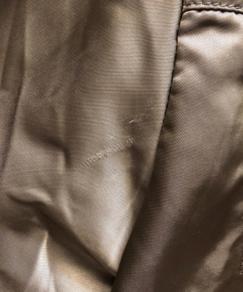 WHITE MOUNTAINEERING（ホワイトマウンテ二アニング）WHITE MOUNTAINEERING (ホワイトマウンテ二アニング) フライトジャケット グリーン サイズ:1の古着・服飾アイテム