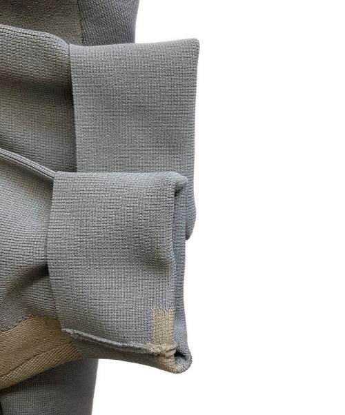 TOMORROW LAND tricot（トゥモローランド トリコ）TOMORROW LAND tricot (トゥモローランド トリコ) ポリエステルミラノリブVネックデザインカーディガン グレー サイズ:Sの古着・服飾アイテム