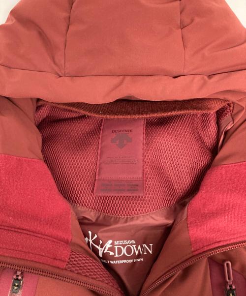 DESCENTE ALLTERRAIN（デザイント オルテライン）DESCENTE ALLTERRAIN (デザイント オルテライン) 水沢ダウンマウンテニア レッド サイズ:Mの古着・服飾アイテム