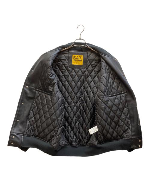 FAT（エフエーティー）FAT (エフエーティー) スタジャン ブラック サイズ:SKINNYの古着・服飾アイテム