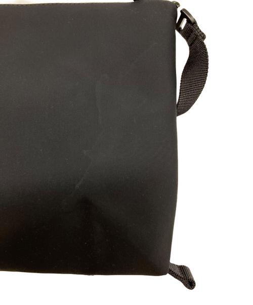 MONCLER（モンクレール）MONCLER (モンクレール) PRYSM クロスボディバッグ ブラックの古着・服飾アイテム