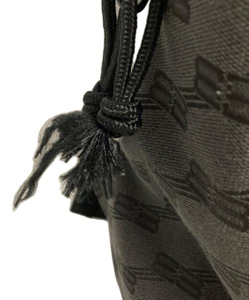 BALENCIAGA（バレンシアガ）BALENCIAGA (バレンシアガ) BBロゴ バックパック グレー サイズ:-の古着・服飾アイテム