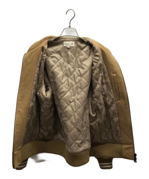 The Duffer of ST.George（ザ ダファーオブセントジョージ）The DUFFER of ST.GEORGE (ザ ダファーオブセントジョージ) スタジャン / DF-Q9-71189 ベージュ サイズ:XLの古着・服飾アイテム
