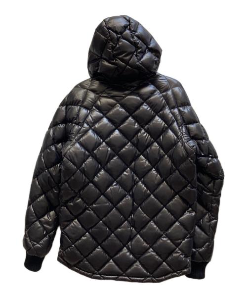 DUVETICA（デュベティカ）DUVETICA (デュベティカ) リバーシブルダウンジャケット ブラック サイズ:-の古着・服飾アイテム