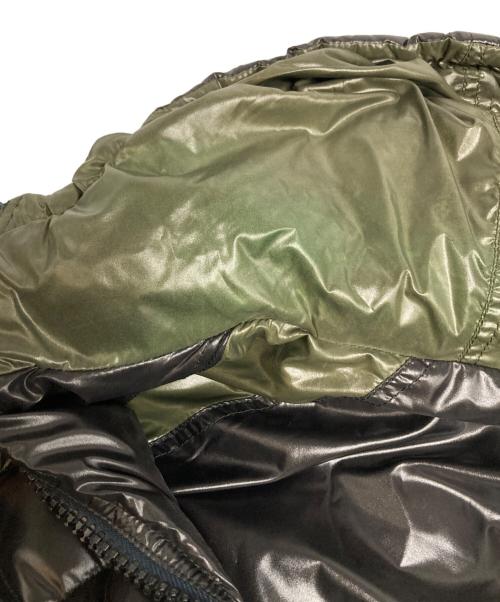 DUVETICA（デュベティカ）DUVETICA (デュベティカ) リバーシブルダウンジャケット ブラック サイズ:-の古着・服飾アイテム