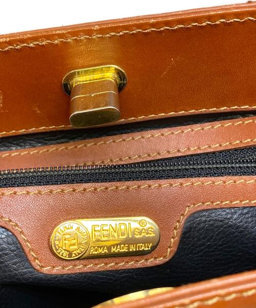 FENDI（フェンディ）FENDI (フェンディ) ペカン ハンドバッグ ブラウンの古着・服飾アイテム