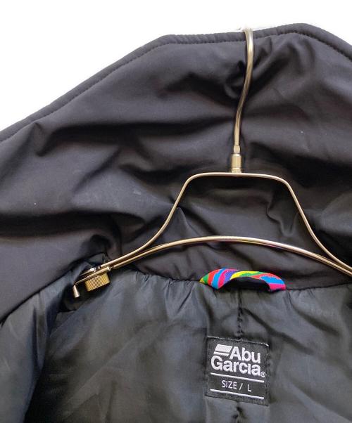 Abu Garcia（アブガルシア）Abu Garcia (アブガルシア) is-ness (イズネス) CLOUD PADDING JACKET ブラック サイズ:Ｌの古着・服飾アイテム