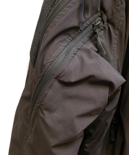 Abu Garcia（アブガルシア）Abu Garcia (アブガルシア) is-ness (イズネス) CLOUD PADDING JACKET ブラック サイズ:Ｌの古着・服飾アイテム