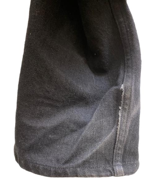 COMOLI（コモリ）COMOLI (コモリ) デニム ベルテッドパンツ ブラック サイズ:2の古着・服飾アイテム