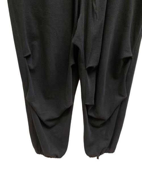 COMOLI（コモリ）COMOLI (コモリ) コットンジャージニータックパンツ ブラック サイズ:1の古着・服飾アイテム