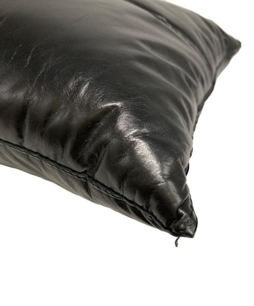 BOTTEGA VENETA（ボッテガベネタ）BOTTEGA VENETA (ボッテガベネタ) マキシイントレチャートクラッチバッグ ブラックの古着・服飾アイテム