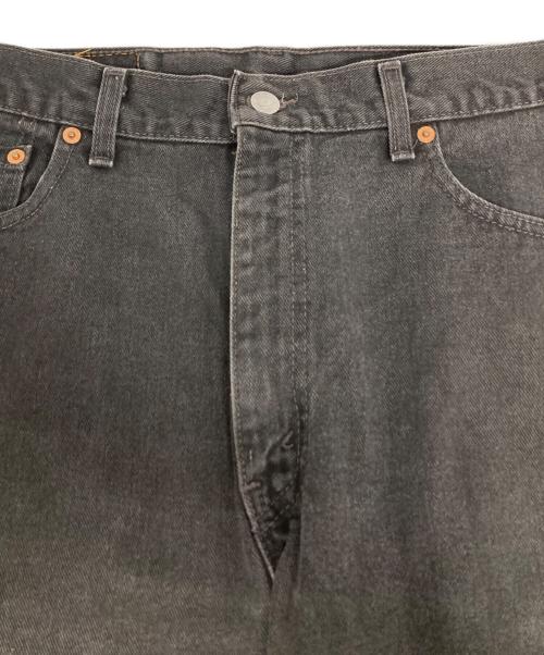 LEVI'S（リーバイス）LEVI'S (リーバイス) 後染め505デニムパンツ ブラック サイズ:36の古着・服飾アイテム